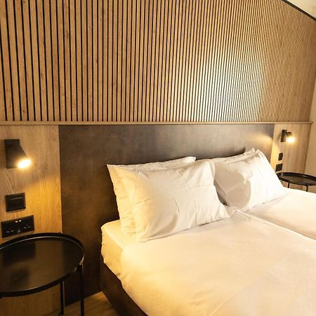 East Sliema Suites Экстерьер фото