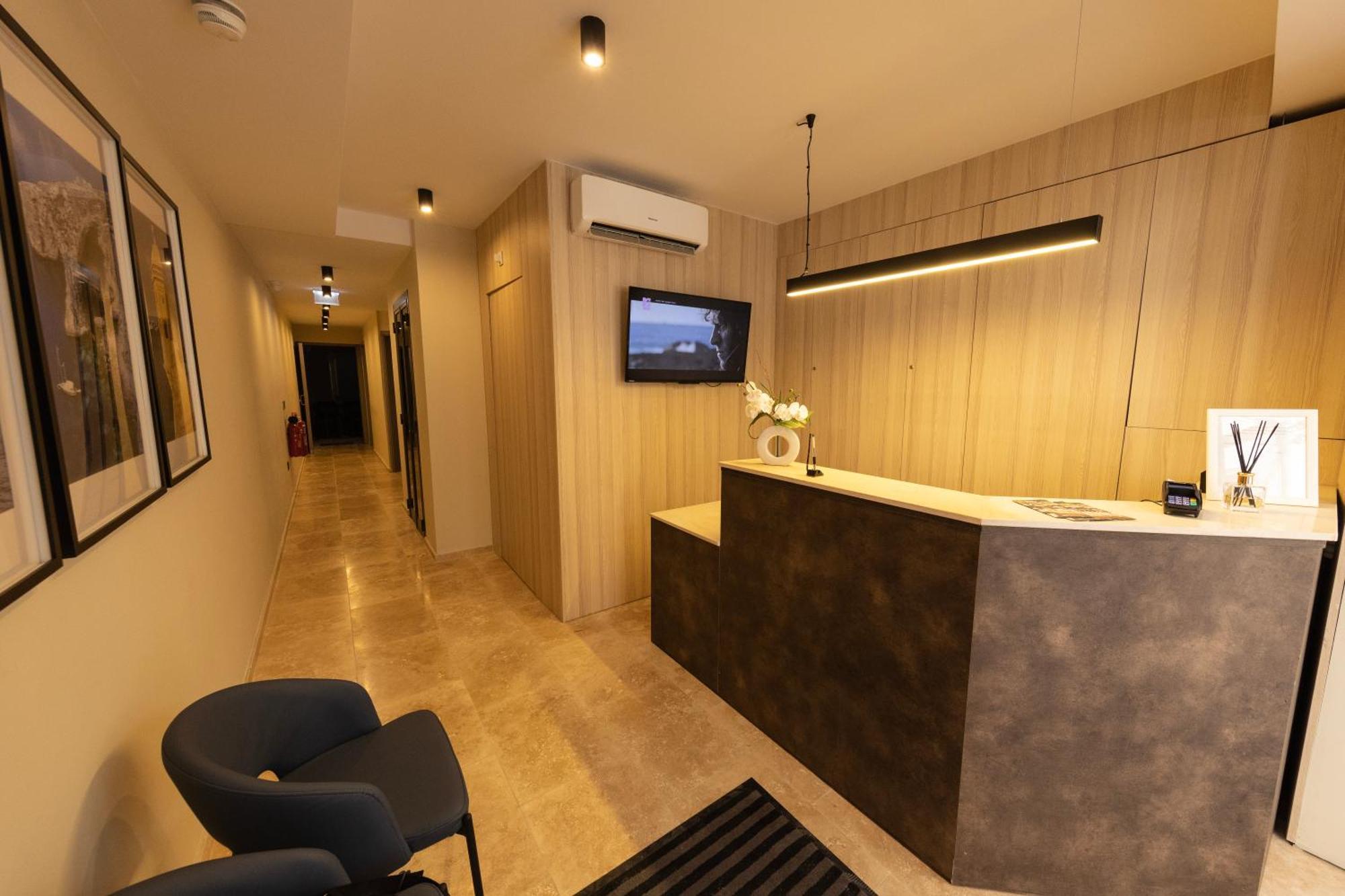 East Sliema Suites Экстерьер фото